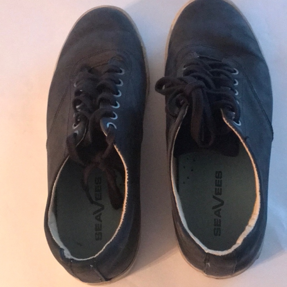 Suede men’s sneakers